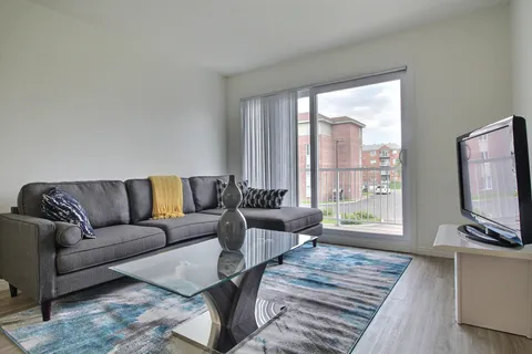 Logement — Le Manoir Sully inc.