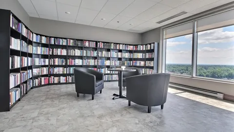 Aire commune — RPA Pont-Rouge Château Bellevue S.E.C.