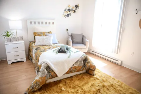 Logement — Résidence des Bâtisseurs Mgr Deschênes