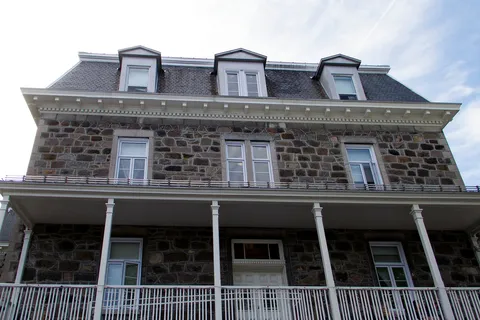 Extérieur — La Résidence des Berges inc.