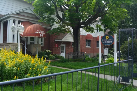 Entrée — Résidence St-Eugène inc.