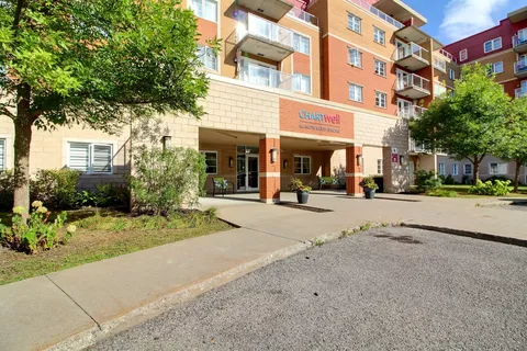 Extérieur — Chartwell Manoir Saint-Jérôme, Phase 1 à 4, résidence pour retraités