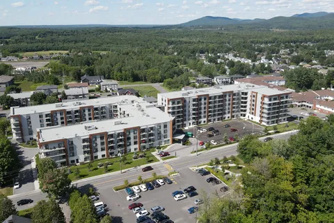 Extérieur — Résidence des Bâtisseurs Cowansville