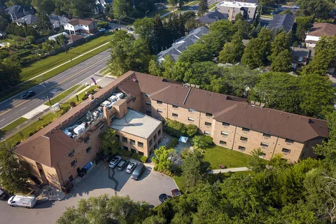 Aerial view of the residence and its courtyard